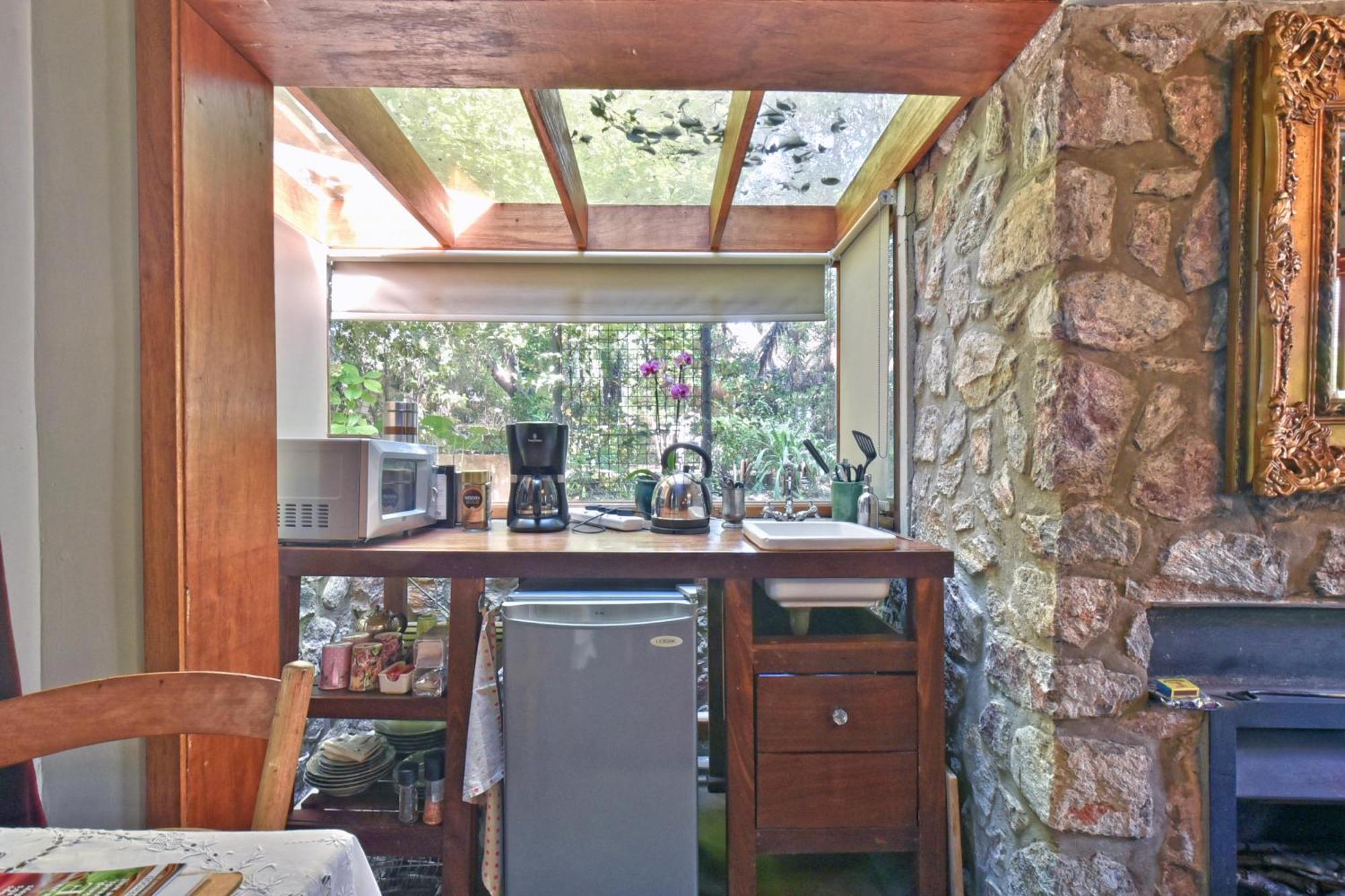 Festina Lente Guesthouse Johannesburg Bagian luar foto
