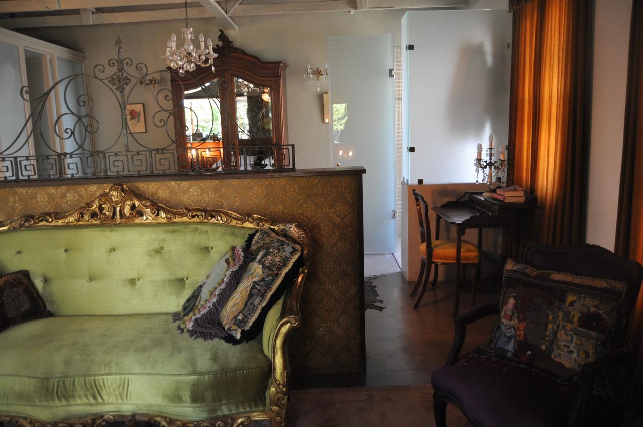 Festina Lente Guesthouse Johannesburg Bagian luar foto