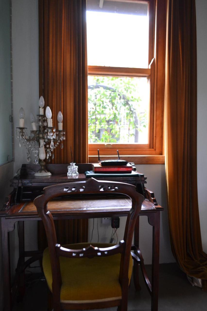 Festina Lente Guesthouse Johannesburg Bagian luar foto